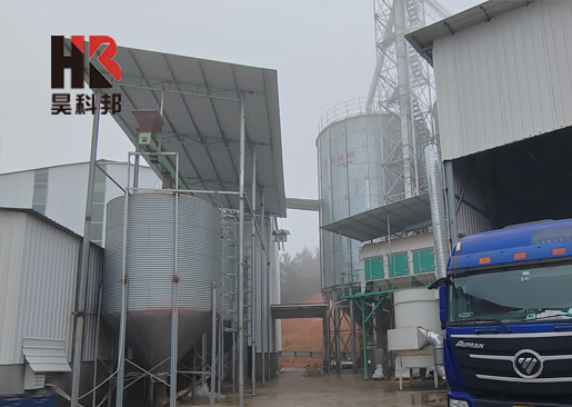 福建飼料線成套鋼板倉項目